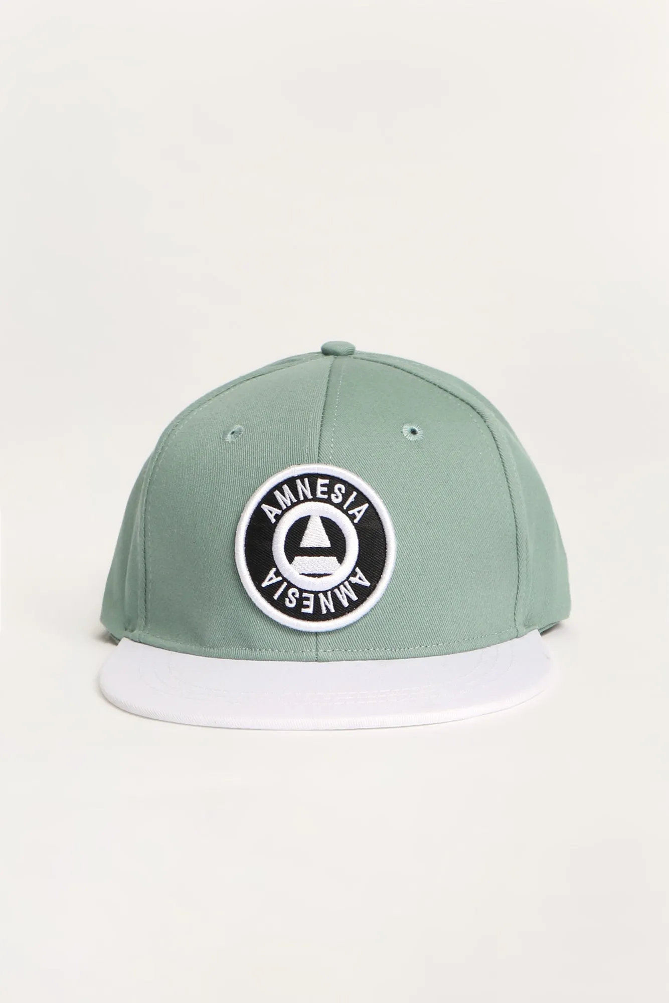 Amnesia Mens Patch Logo Flat Brim Hat