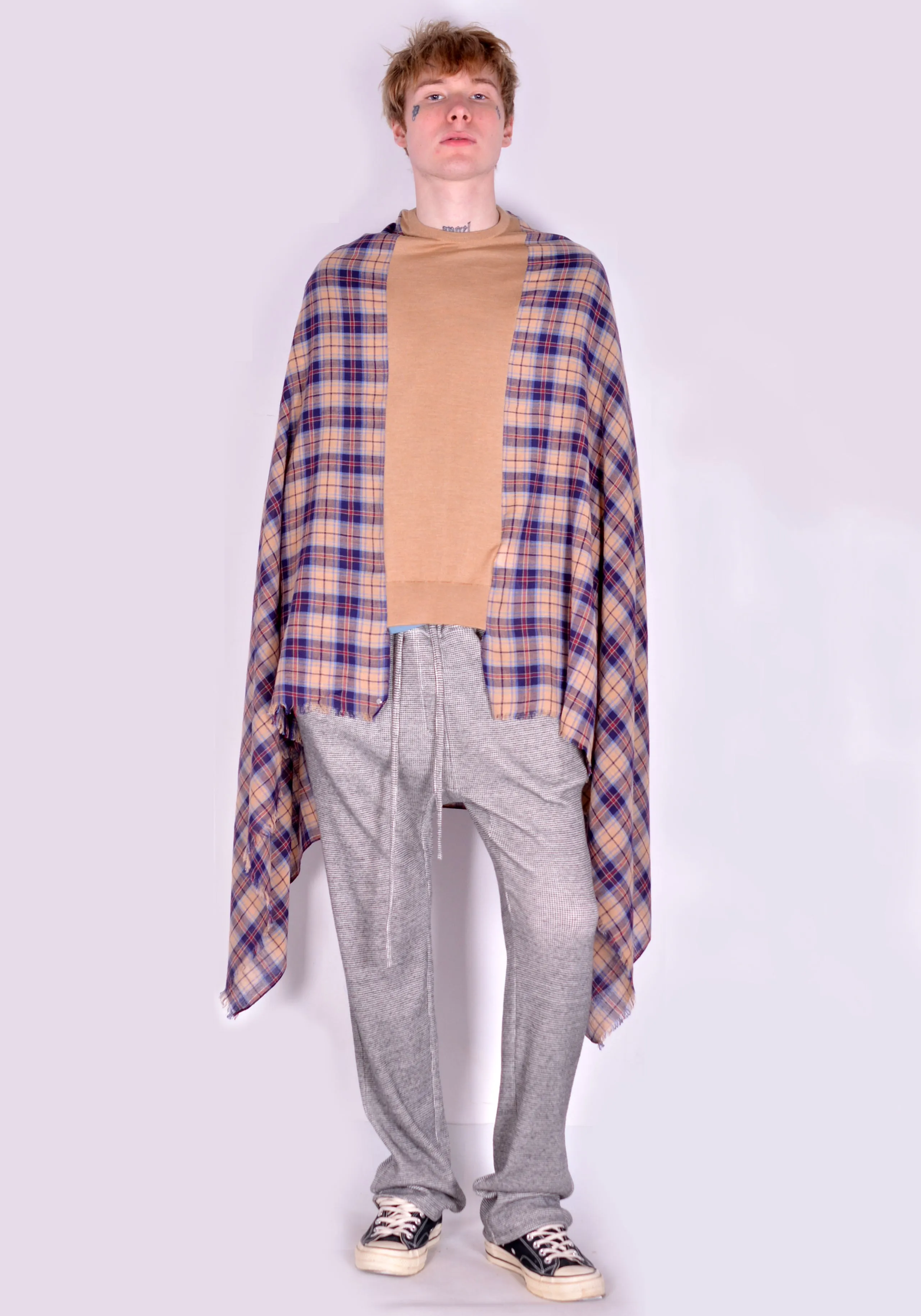 BLESS N°71 5051 SUMMER PLOP SCARF PONCHO BEIGE/CHECK