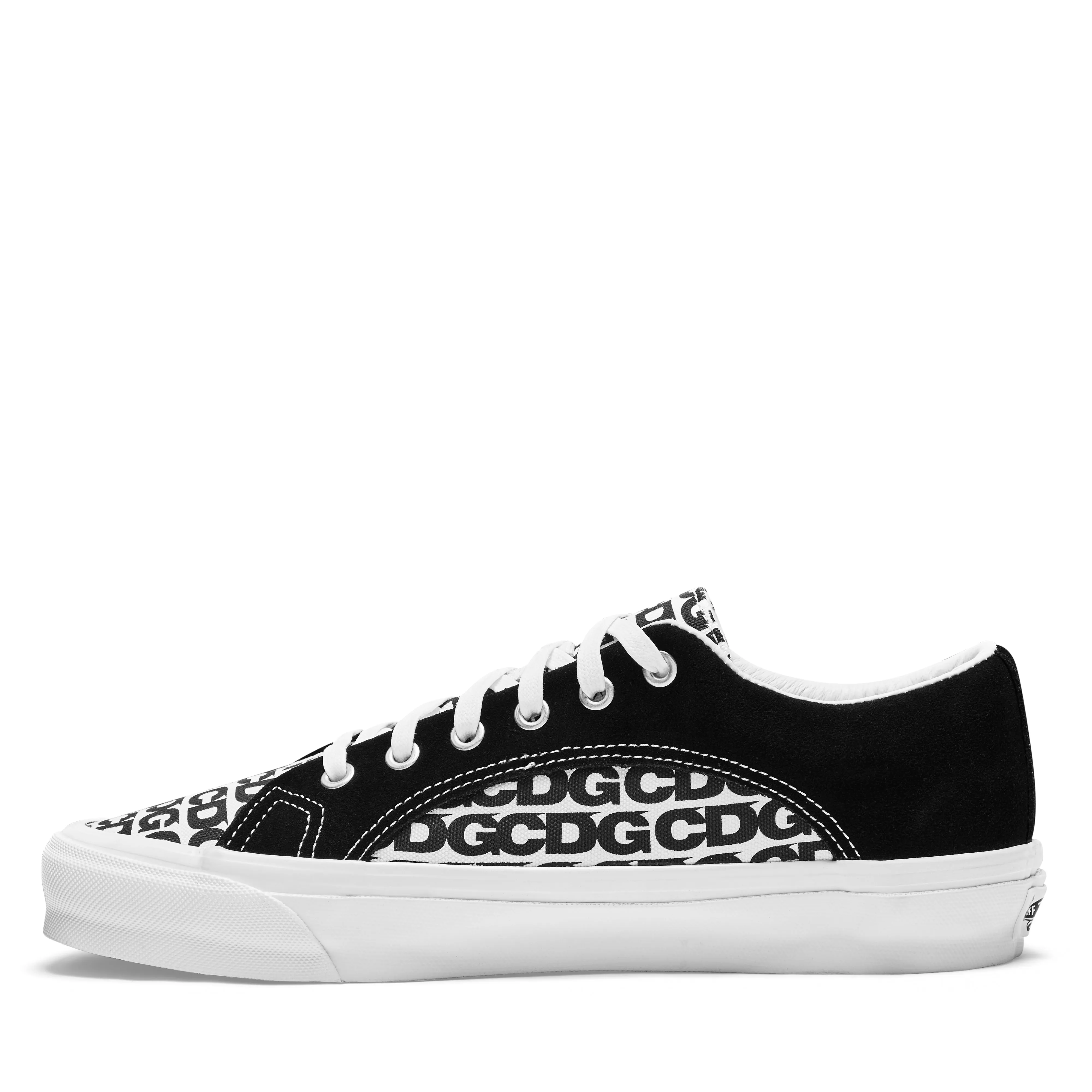 CDG - Vans Lampin Sneakers - (Black)