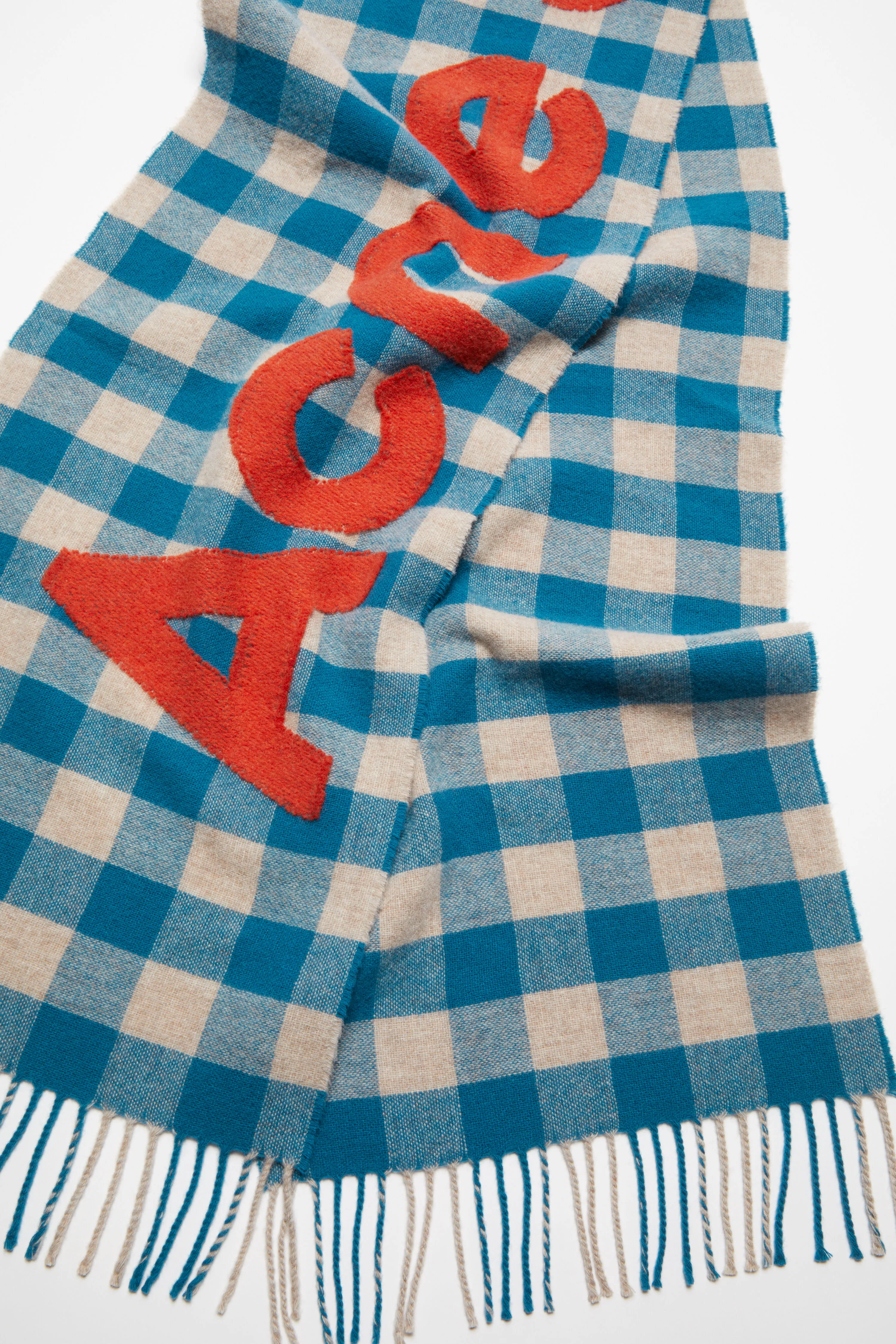 Check logo scarf