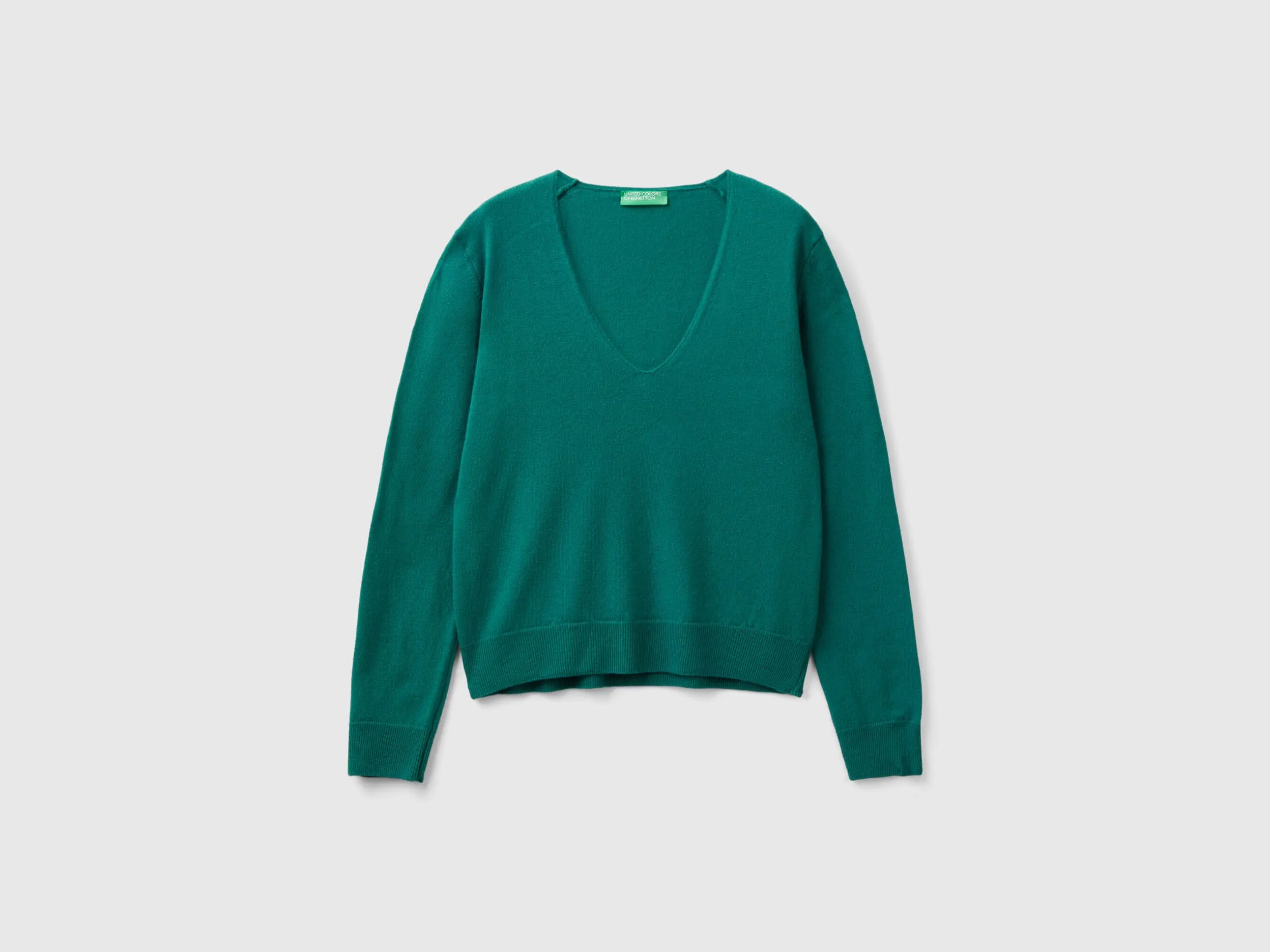 Forest green V-neck sweater in pure Merino wool - Dark Green | Benetton