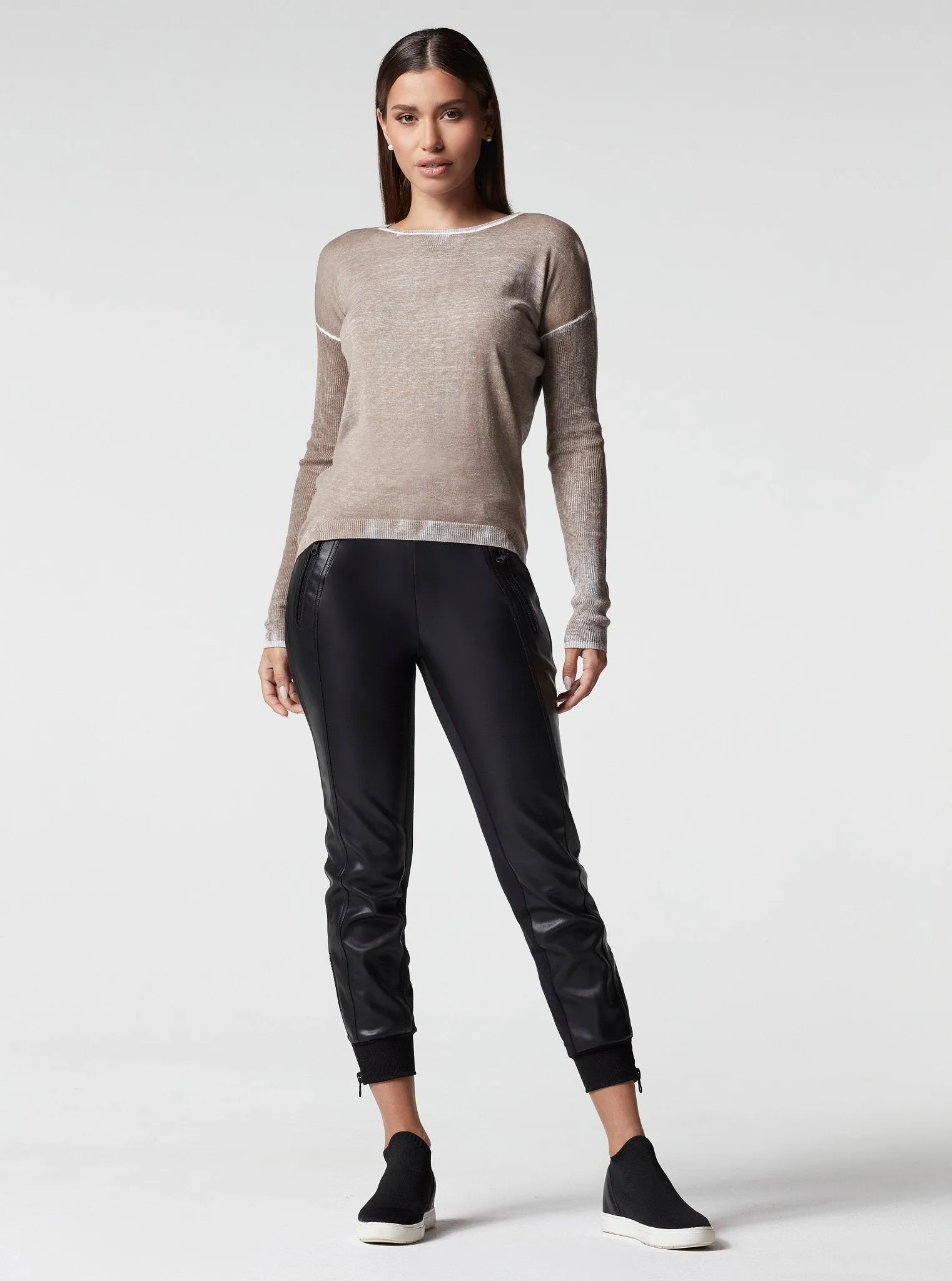 Huntress Boyfriend Sweater - Greige