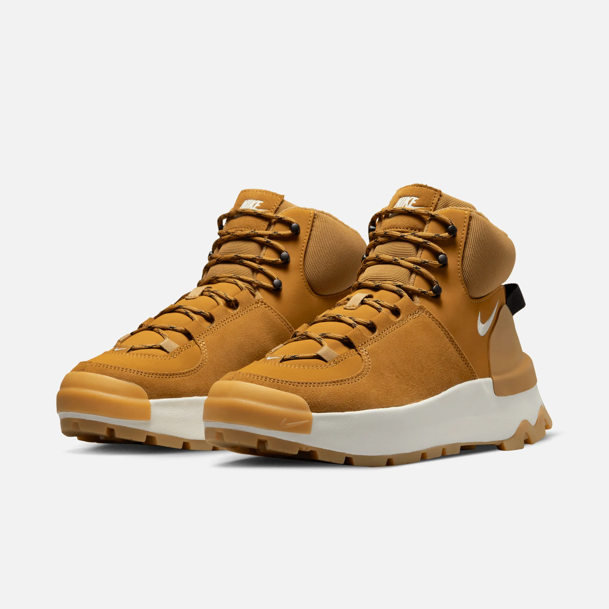 Nike Classic Women's City Wheat Boot