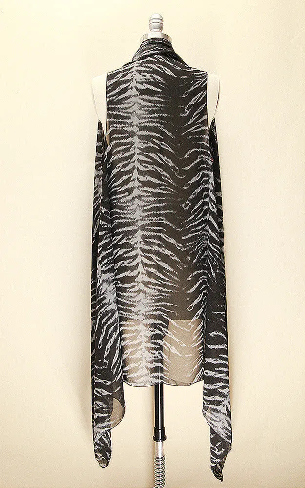 SN483 Black Animal Print Long Vest