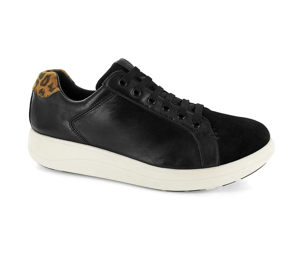 Strive Dakota Women's Lace-up Sneaker